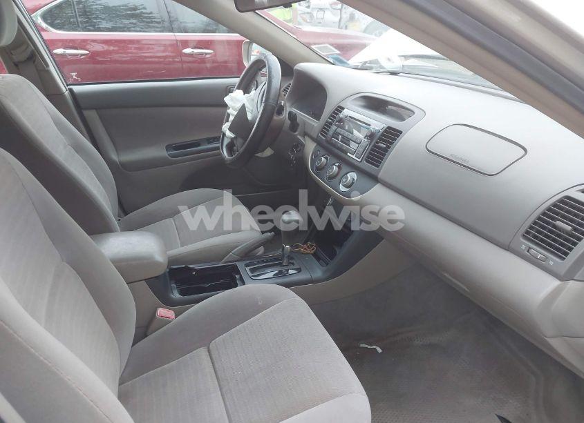 Photo 5 of 2006 Toyota Camry LE (VIN 4T1BE32K76U722458)