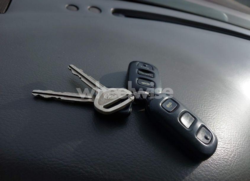 Photo 11 of 2002 Toyota Camry LE/XLE/SE (VIN 4T1BE32K82U005531)