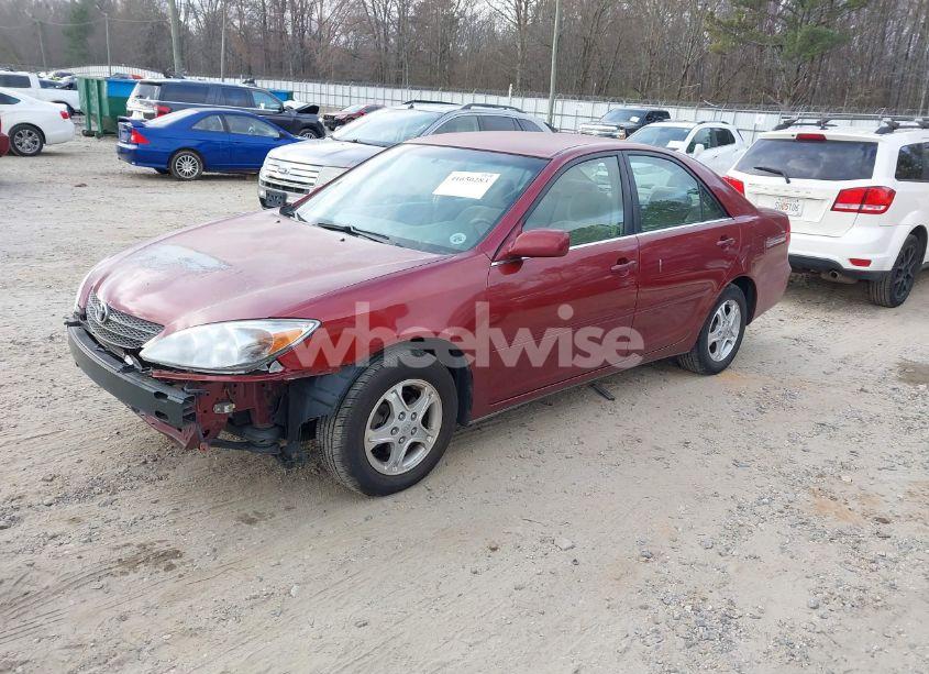 Photo 2 of 2002 Toyota Camry LE/XLE/SE (VIN 4T1BE32K82U005531)
