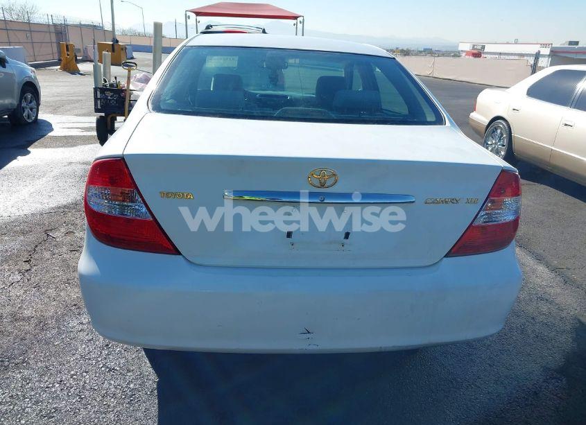 Photo 12 of 2002 Toyota Camry XLE (VIN 4T1BE32K82U062148)
