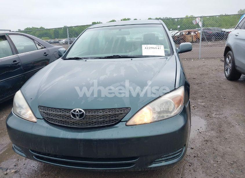 Photo 12 of 2002 Toyota Camry LE (VIN 4T1BE32K82U500344)