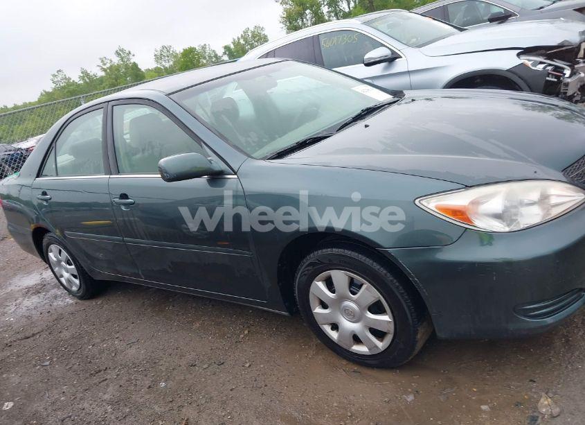 Photo 13 of 2002 Toyota Camry LE (VIN 4T1BE32K82U500344)