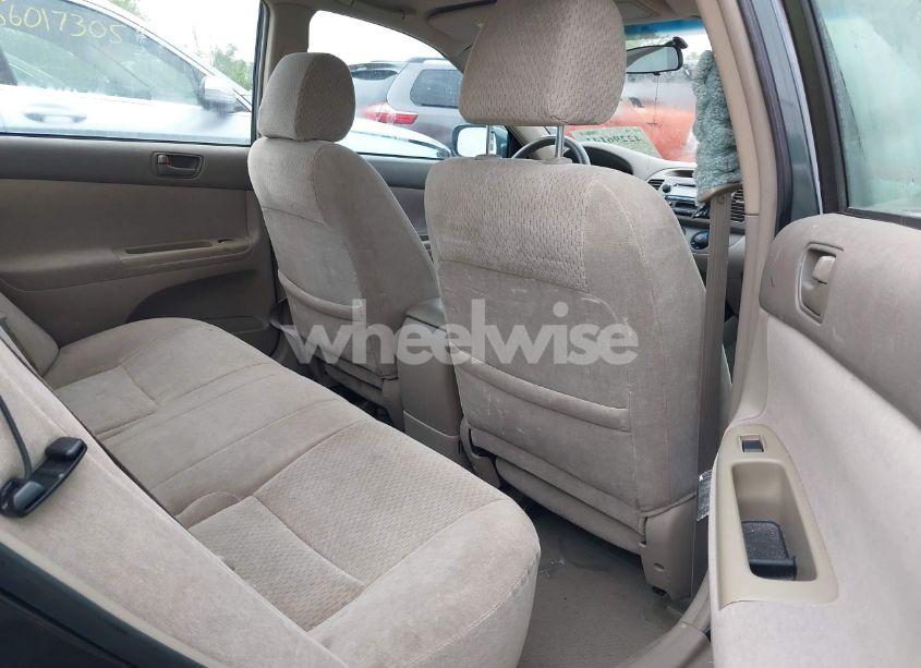 Photo 8 of 2002 Toyota Camry LE (VIN 4T1BE32K82U500344)
