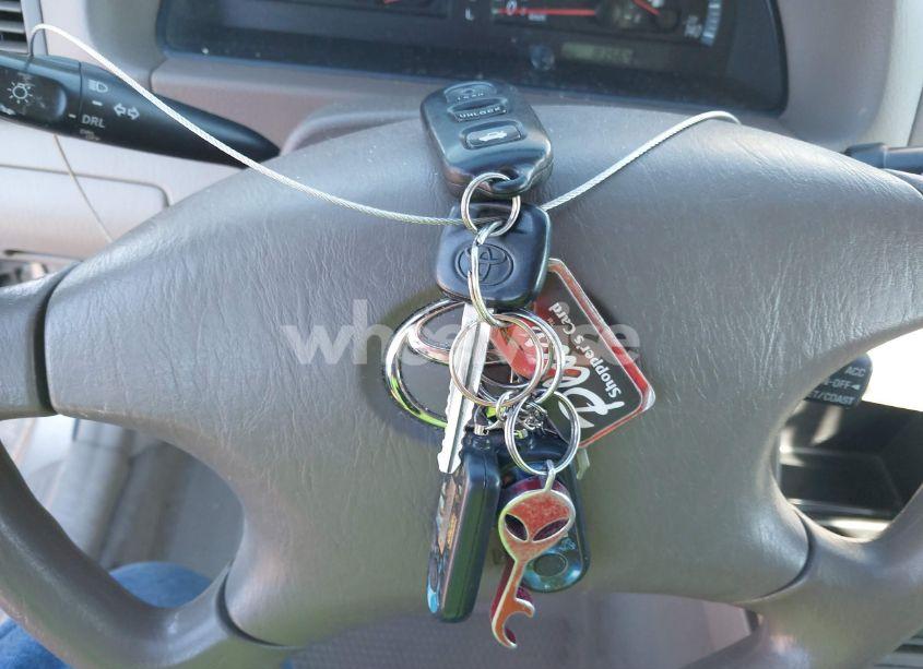 Photo 11 of 2002 Toyota Camry LE (VIN 4T1BE32K82U548460)