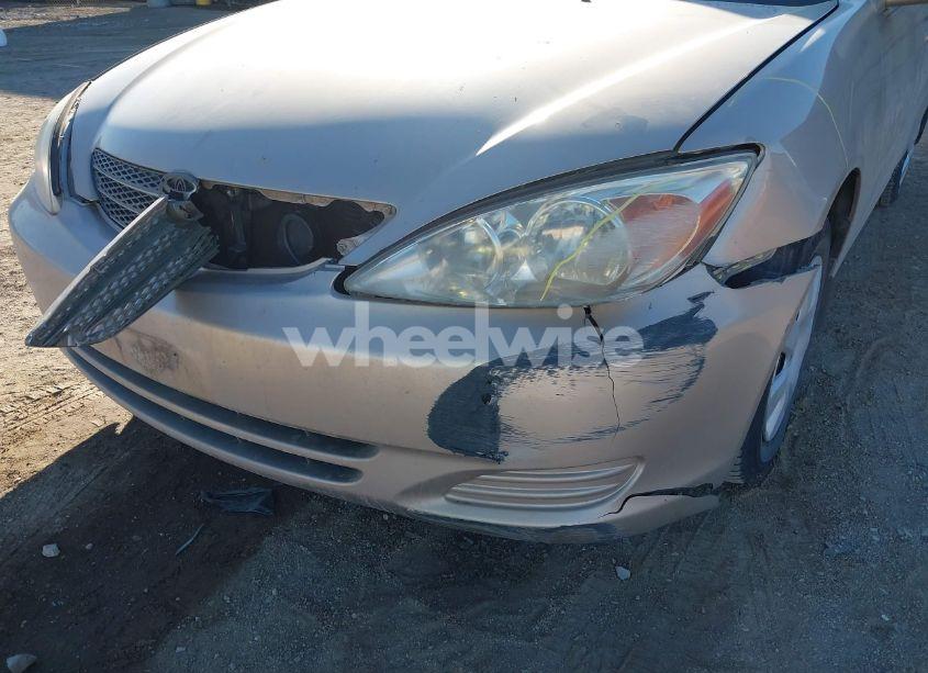 Photo 6 of 2002 Toyota Camry LE (VIN 4T1BE32K82U548460)