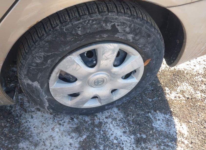 Photo 12 of 2002 Toyota Camry LE (VIN 4T1BE32K82U594676)