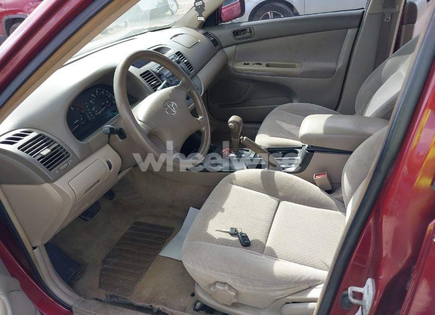 Photo 5 of 2003 Toyota Camry LE (VIN 4T1BE32K83U130112)