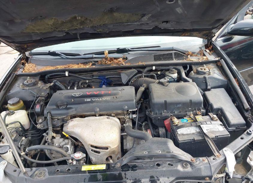 Photo 10 of 2003 Toyota Camry XLE (VIN 4T1BE32K83U130840)