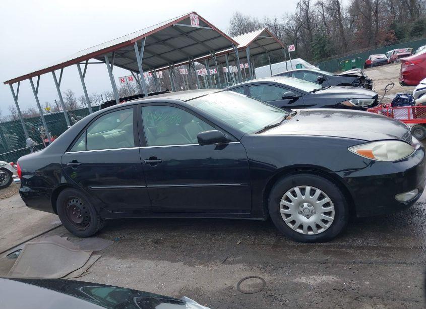 Photo 14 of 2003 Toyota Camry XLE (VIN 4T1BE32K83U130840)