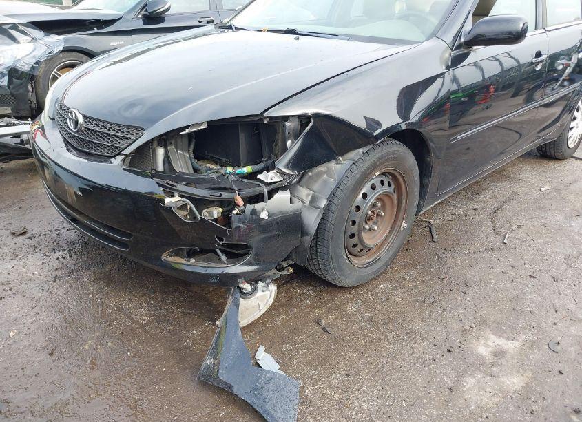 Photo 6 of 2003 Toyota Camry XLE (VIN 4T1BE32K83U130840)