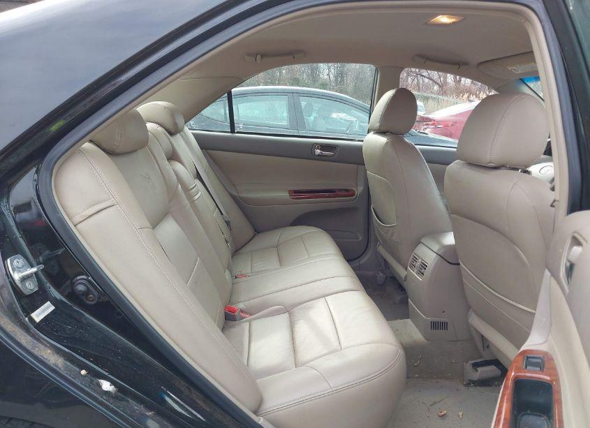 Photo 8 of 2003 Toyota Camry XLE (VIN 4T1BE32K83U130840)