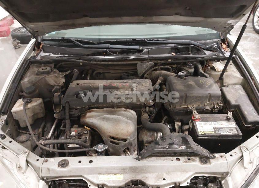 Photo 10 of 2003 Toyota Camry LE (VIN 4T1BE32K83U143166)