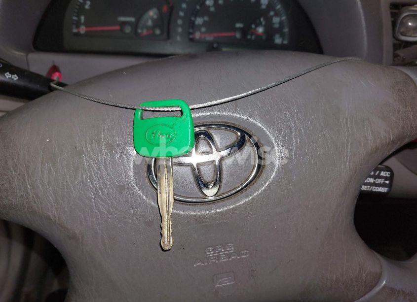 Photo 11 of 2003 Toyota Camry LE (VIN 4T1BE32K83U143166)