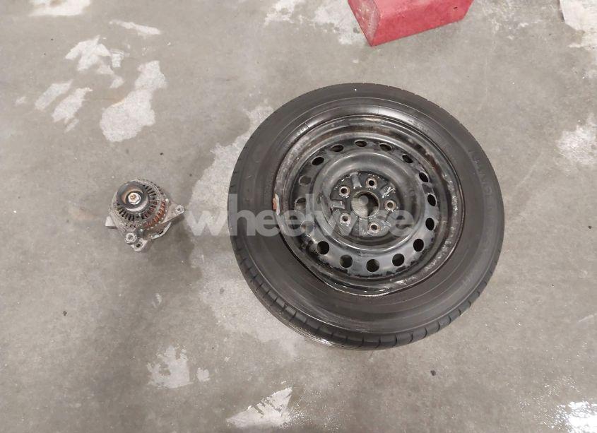 Photo 12 of 2003 Toyota Camry LE (VIN 4T1BE32K83U143166)