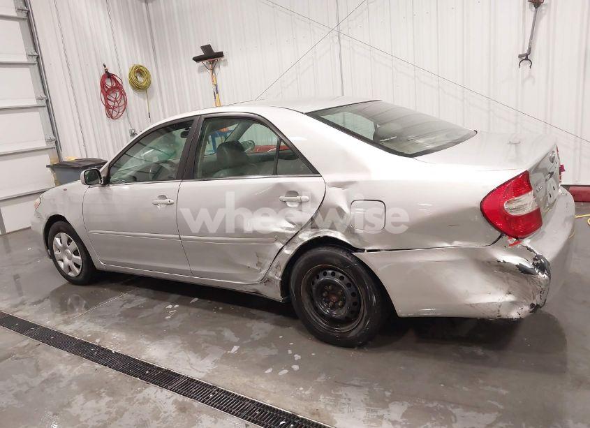 Photo 15 of 2003 Toyota Camry LE (VIN 4T1BE32K83U143166)