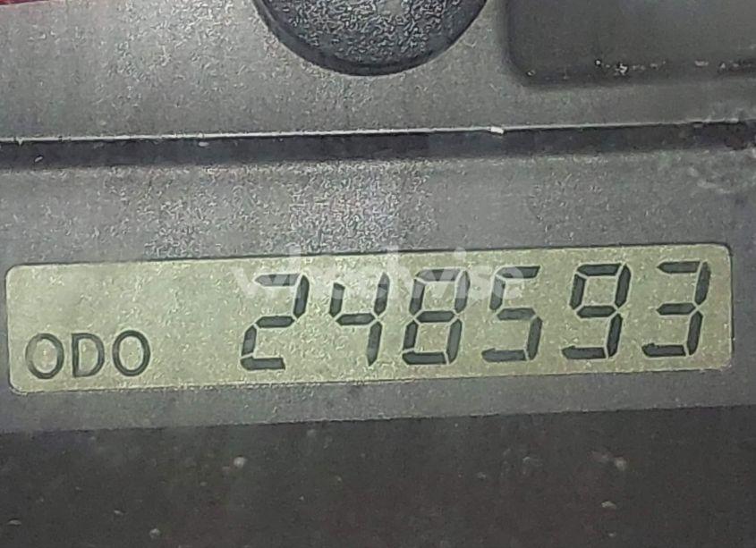 Photo 16 of 2003 Toyota Camry LE (VIN 4T1BE32K83U143166)