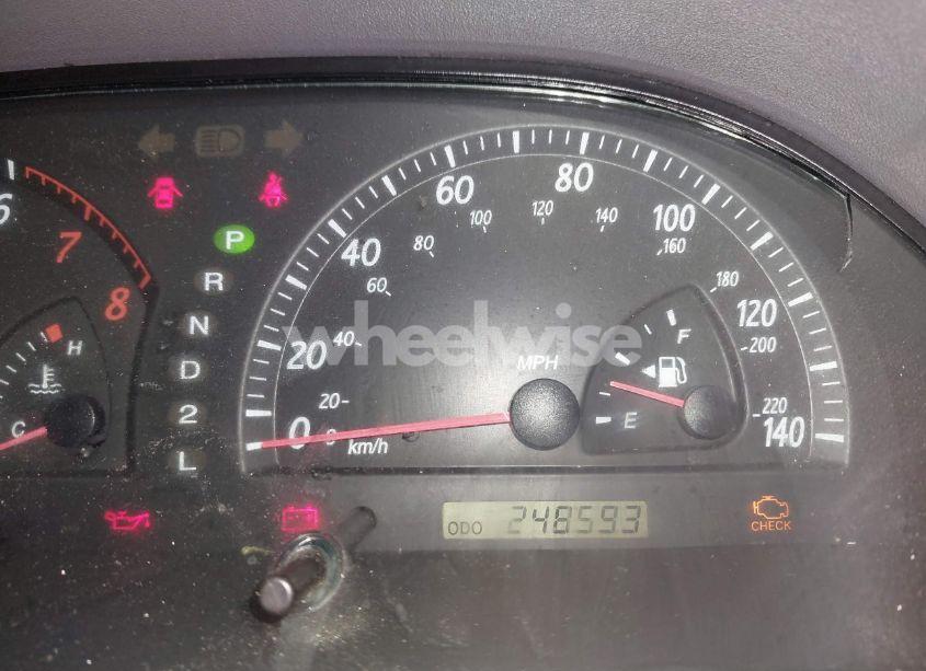 Photo 7 of 2003 Toyota Camry LE (VIN 4T1BE32K83U143166)