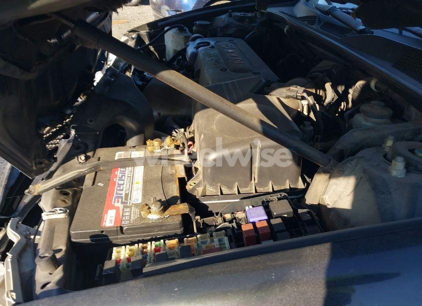 Photo 10 of 2003 Toyota Camry LE (VIN 4T1BE32K83U143393)