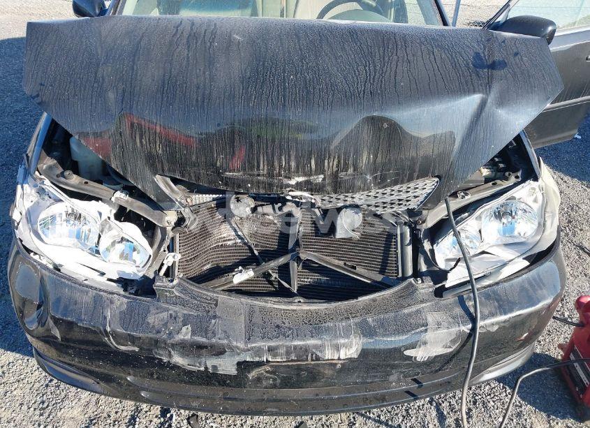 Photo 6 of 2003 Toyota Camry LE (VIN 4T1BE32K83U143393)