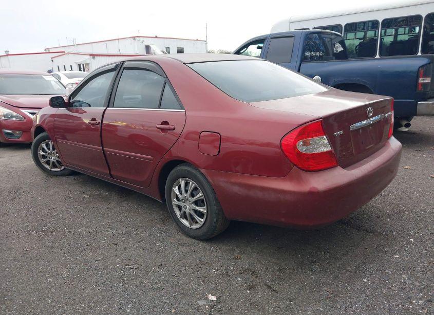 Photo 3 of 2003 Toyota Camry LE (VIN 4T1BE32K83U223602)