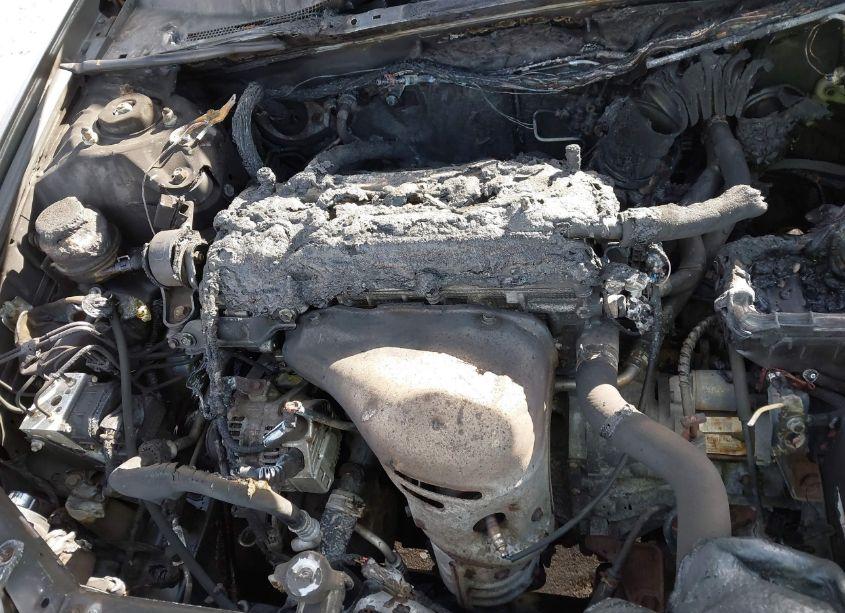 Photo 10 of 2003 Toyota Camry XLE (VIN 4T1BE32K83U642937)