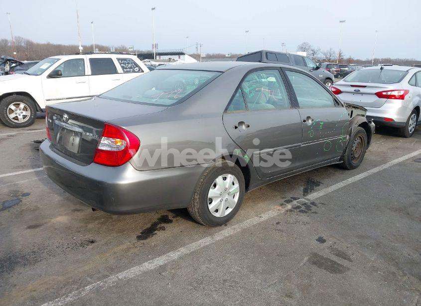Photo 4 of 2003 Toyota Camry LE (VIN 4T1BE32K83U649547)