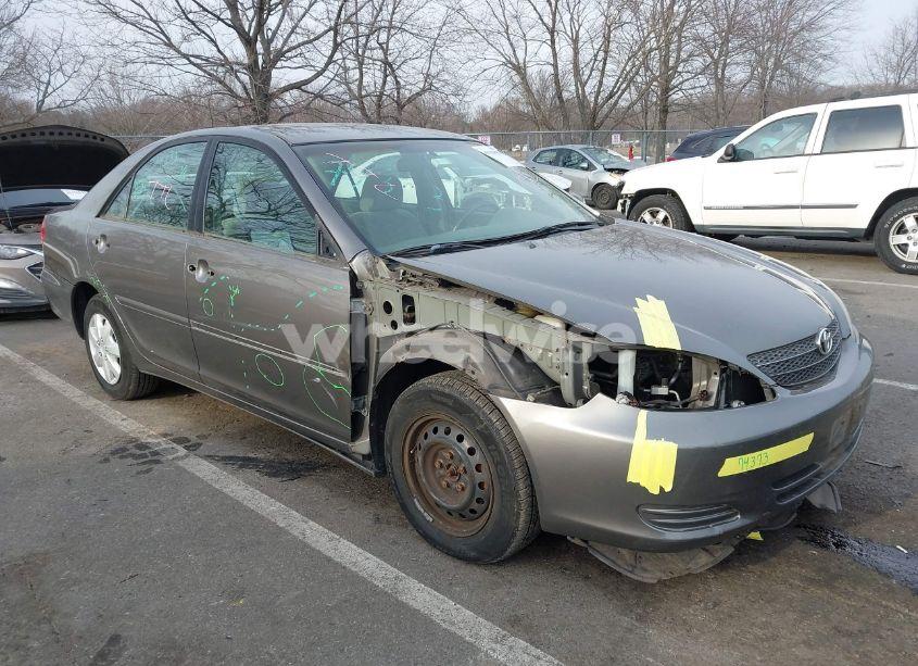 Photo 6 of 2003 Toyota Camry LE (VIN 4T1BE32K83U649547)