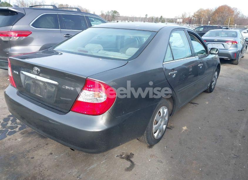 Photo 4 of 2003 Toyota Camry LE (VIN 4T1BE32K83U671189)