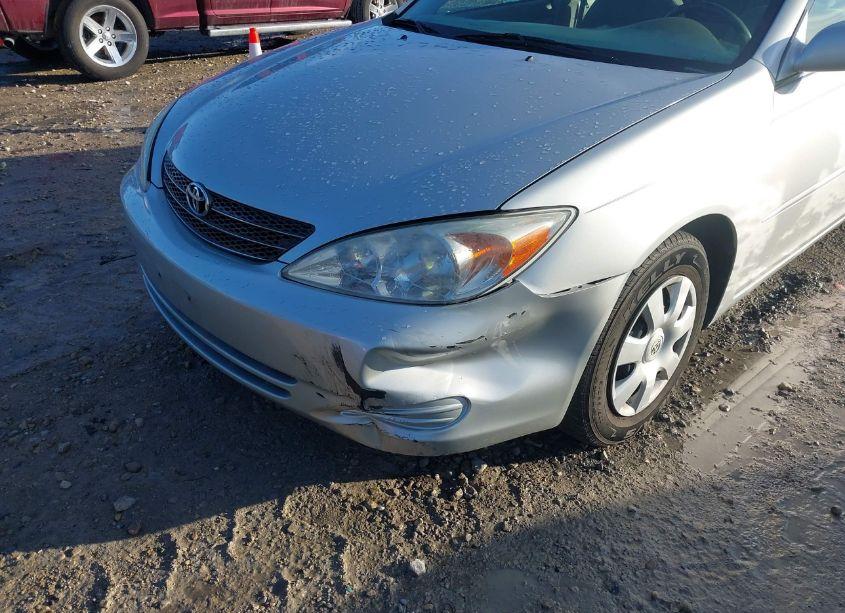 Photo 6 of 2003 Toyota Camry LE (VIN 4T1BE32K83U680524)
