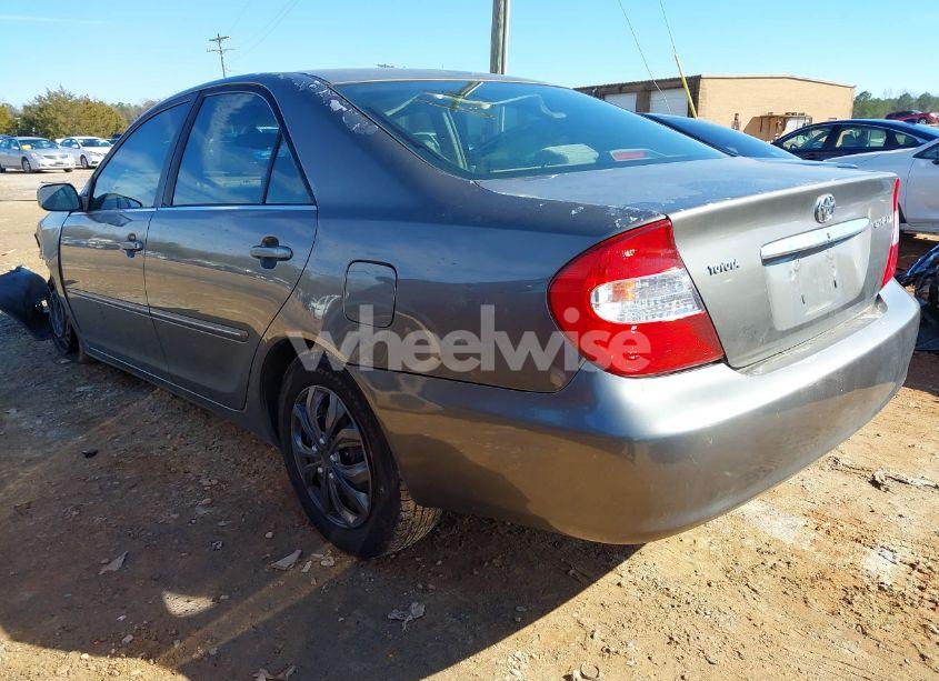 Photo 3 of 2003 Toyota Camry XLE (VIN 4T1BE32K83U701078)