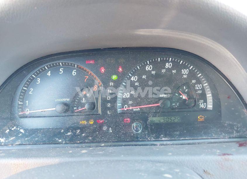 Photo 7 of 2003 Toyota Camry XLE (VIN 4T1BE32K83U701078)