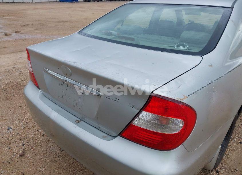 Photo 6 of 2003 Toyota Camry LE (VIN 4T1BE32K83U702473)