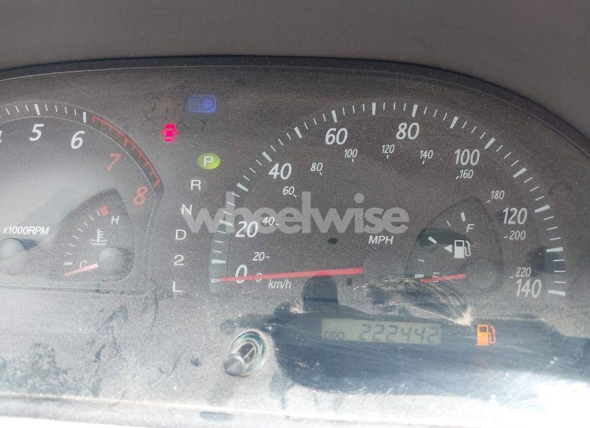 Photo 7 of 2003 Toyota Camry LE (VIN 4T1BE32K83U702473)