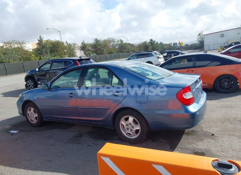 Photo 14 of 2003 Toyota Camry LE (VIN 4T1BE32K83U712257)