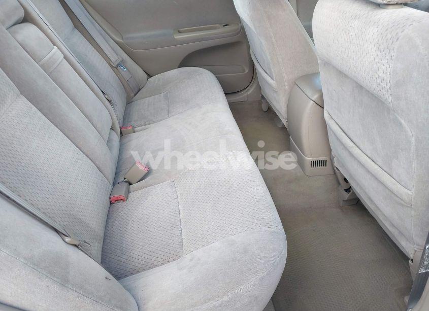 Photo 8 of 2003 Toyota Camry LE (VIN 4T1BE32K83U712257)