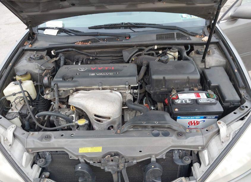 Photo 10 of 2003 Toyota Camry LE (VIN 4T1BE32K83U717247)