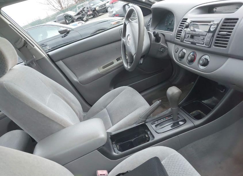 Photo 5 of 2003 Toyota Camry LE (VIN 4T1BE32K83U717247)