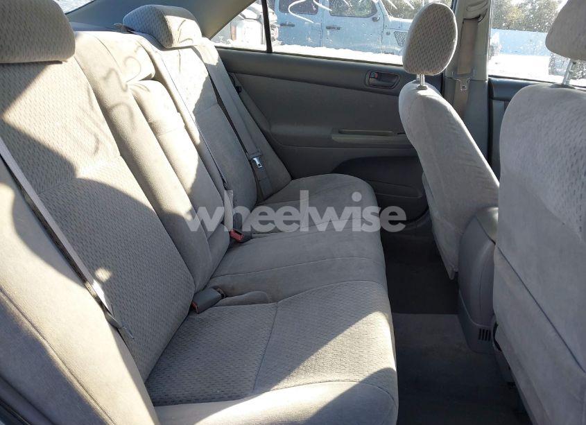 Photo 8 of 2003 Toyota Camry LE (VIN 4T1BE32K83U732220)