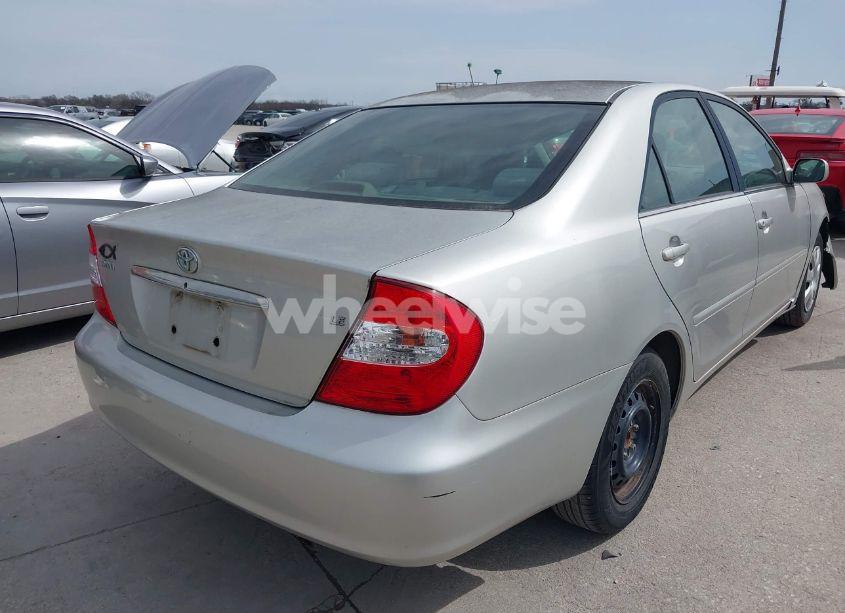 Photo 4 of 2003 Toyota Camry LE (VIN 4T1BE32K83U753455)