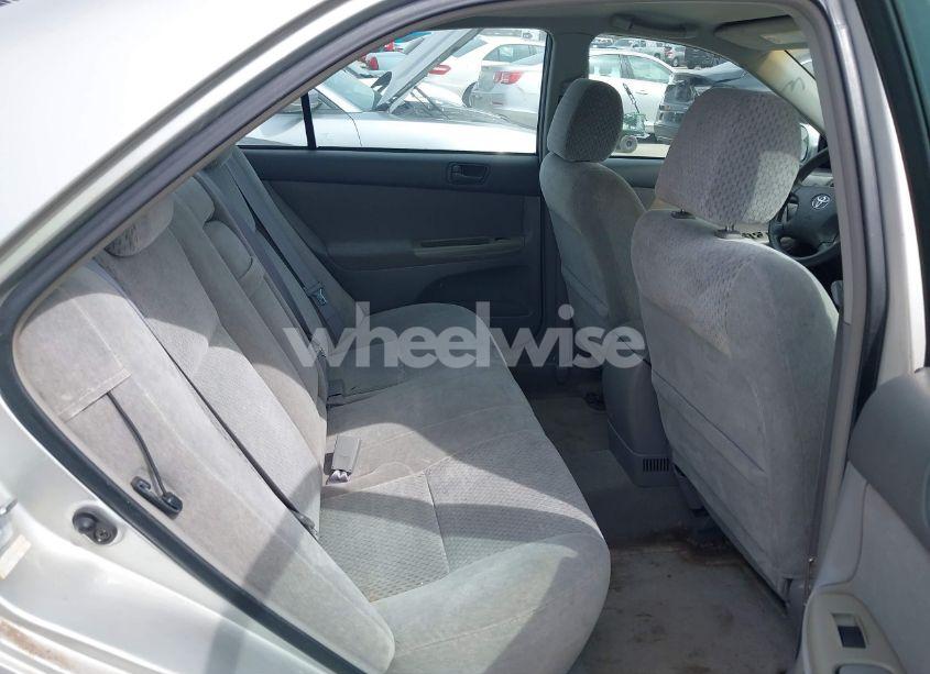 Photo 8 of 2003 Toyota Camry LE (VIN 4T1BE32K83U753455)