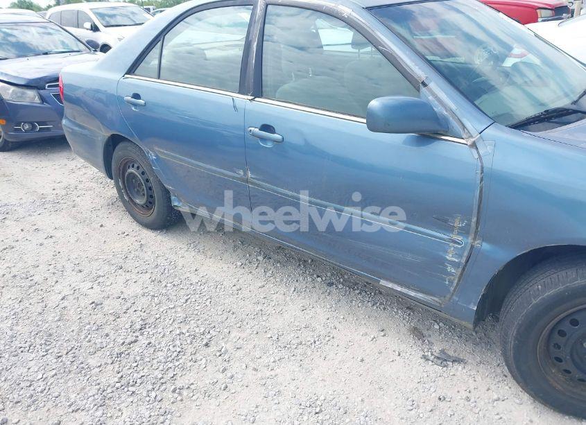 Photo 12 of 2003 Toyota Camry LE/XLE/SE (VIN 4T1BE32K83U783006)