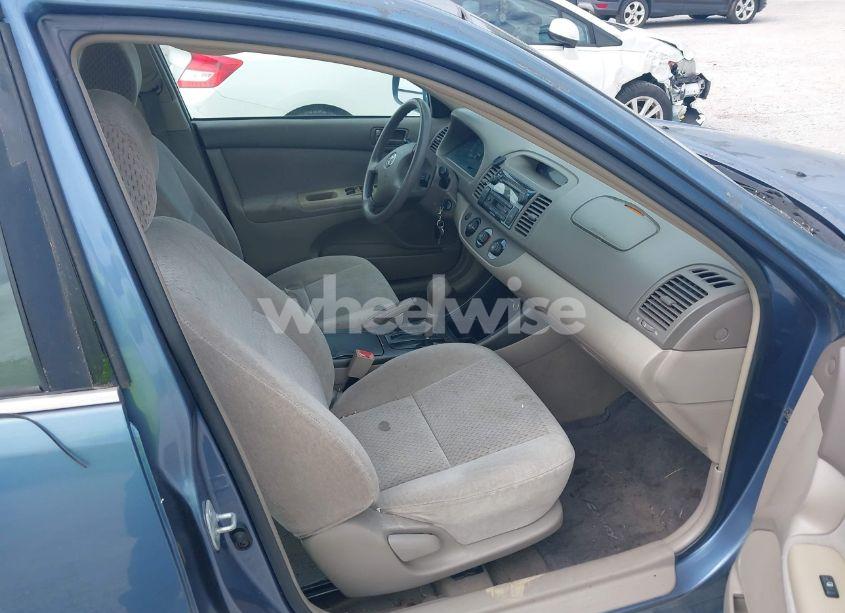 Photo 5 of 2003 Toyota Camry LE/XLE/SE (VIN 4T1BE32K83U783006)