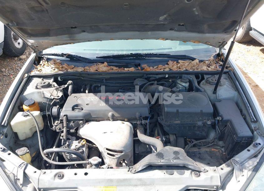 Photo 10 of 2003 Toyota Camry LE (VIN 4T1BE32K83U785662)