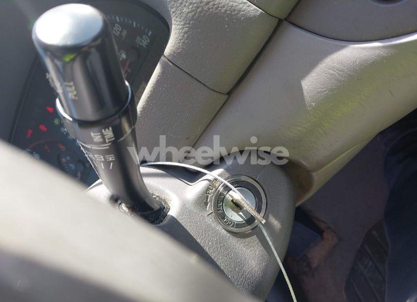 Photo 11 of 2003 Toyota Camry LE (VIN 4T1BE32K83U785662)