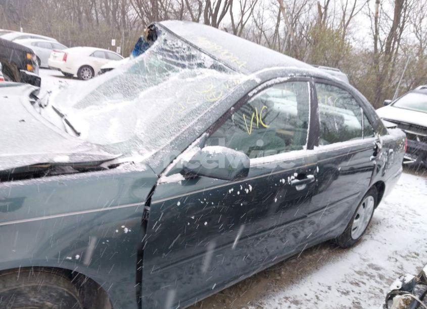 Photo 14 of 2004 Toyota Camry LE (VIN 4T1BE32K84U281081)