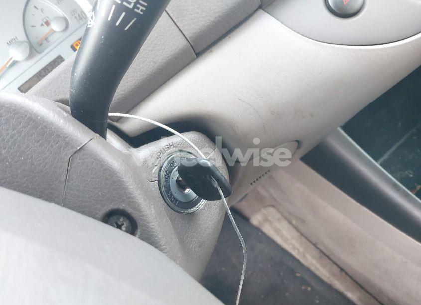 Photo 11 of 2004 Toyota Camry LE (VIN 4T1BE32K84U281243)