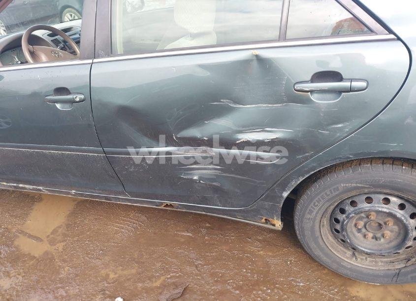 Photo 6 of 2004 Toyota Camry LE (VIN 4T1BE32K84U281243)