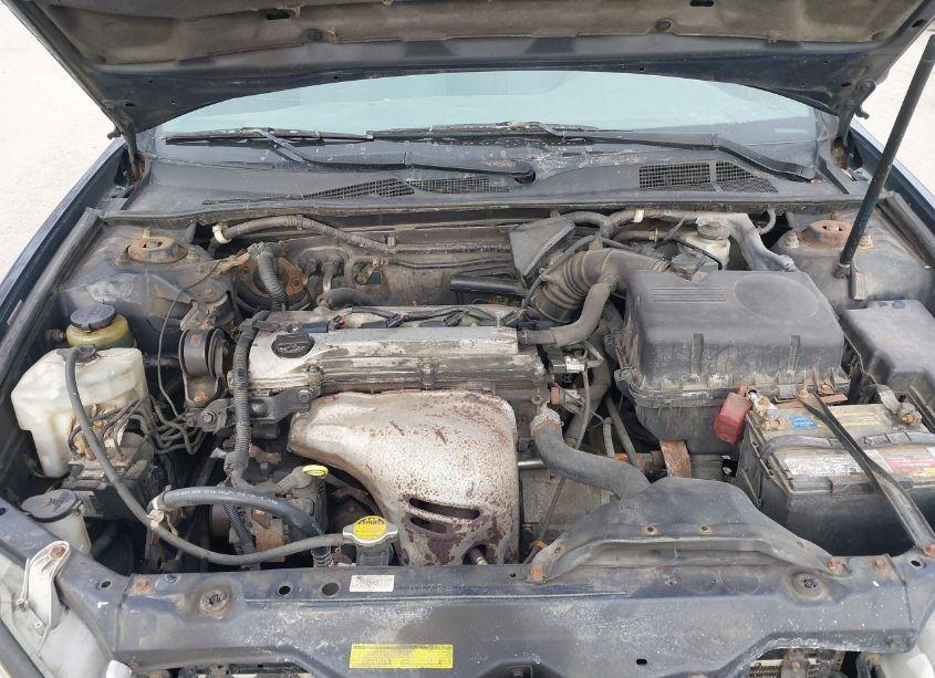 Photo 10 of 2004 Toyota Camry LE (VIN 4T1BE32K84U286054)