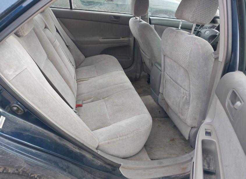 Photo 8 of 2004 Toyota Camry LE (VIN 4T1BE32K84U286054)