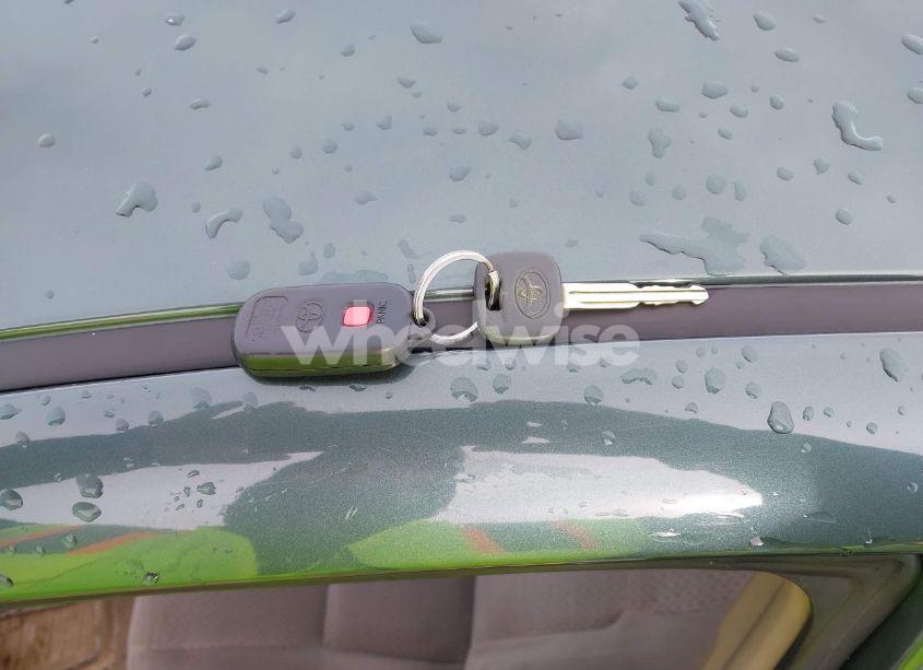 Photo 11 of 2004 Toyota Camry LE (VIN 4T1BE32K84U292615)